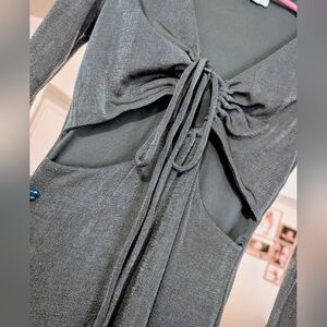 Boutique Ribbed Cut-Out Tie Front Midi Dress Gray Size S